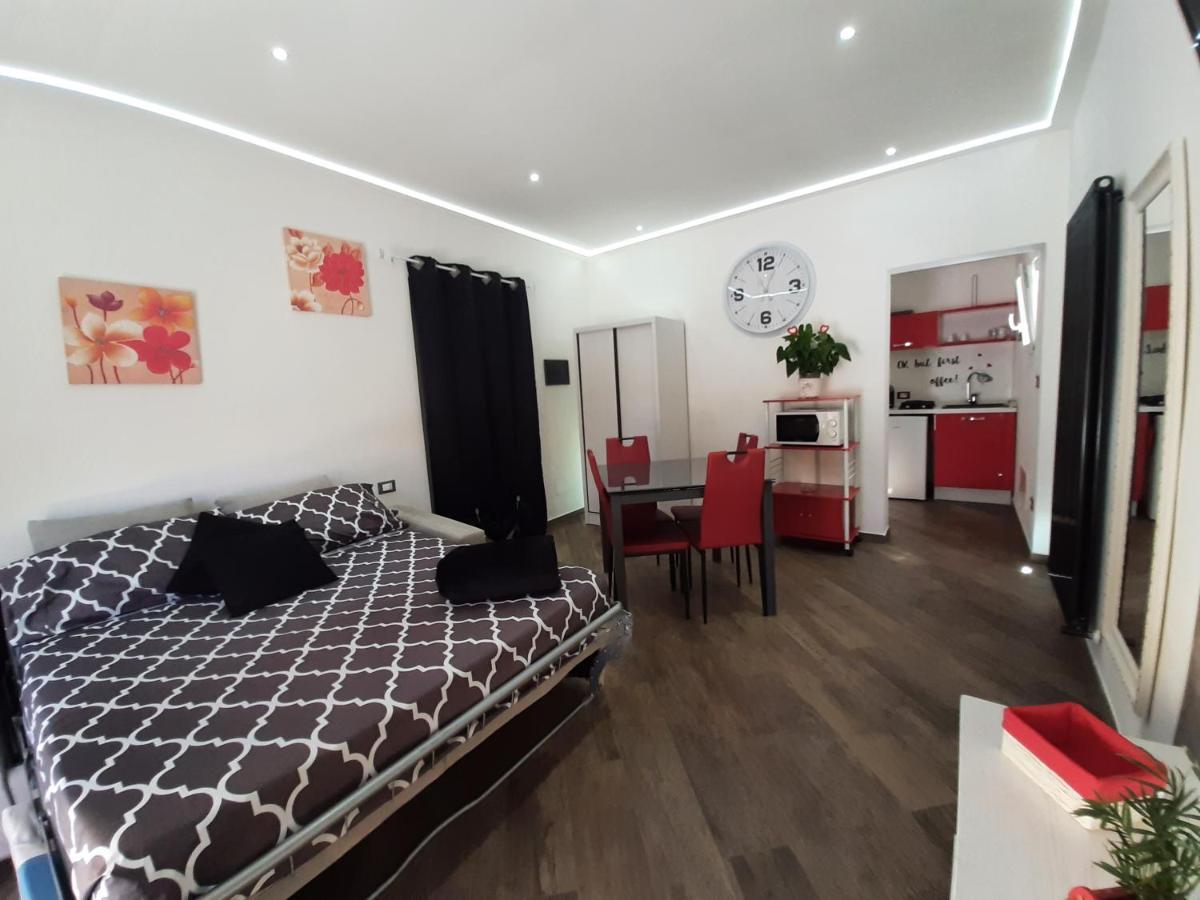 דירות ונטימיגליה Casa Federica מראה חיצוני תמונה