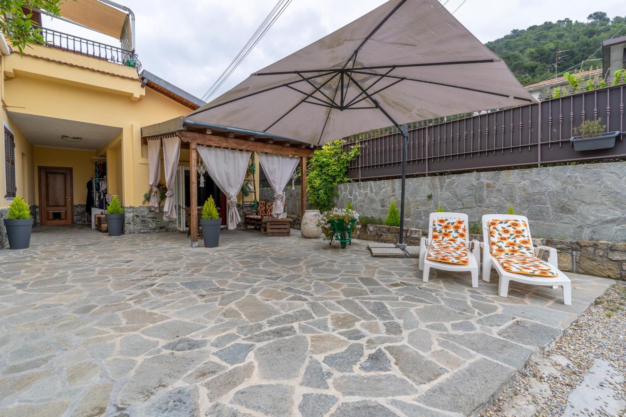 דירות ונטימיגליה Casa Federica מראה חיצוני תמונה