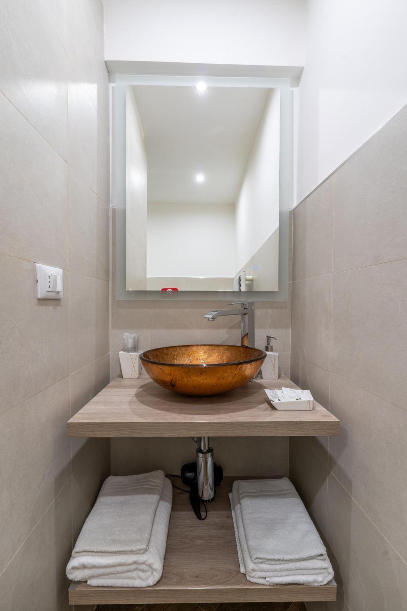 דירות ונטימיגליה Casa Federica מראה חיצוני תמונה